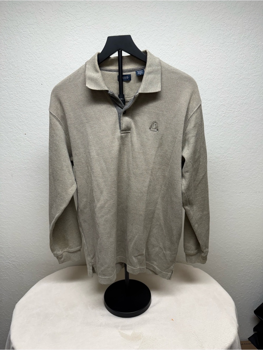 Izod Men's Long Sleeve Polo in Taupe Heather